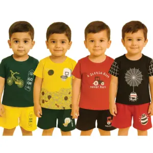 ৪ সেট প্যান্ট ও টি-শার্ট